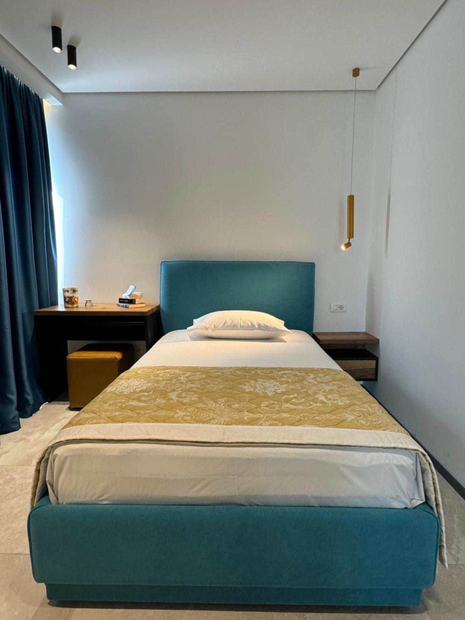 "Superattico" - Central Tirana Gorgeous Penthouse, Free Parking Exteriör bild